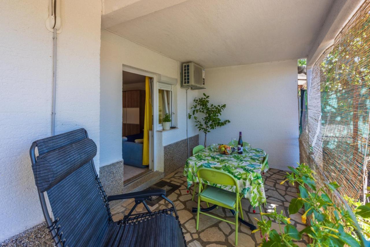 Apartmani Azur Dramalj Exterior photo