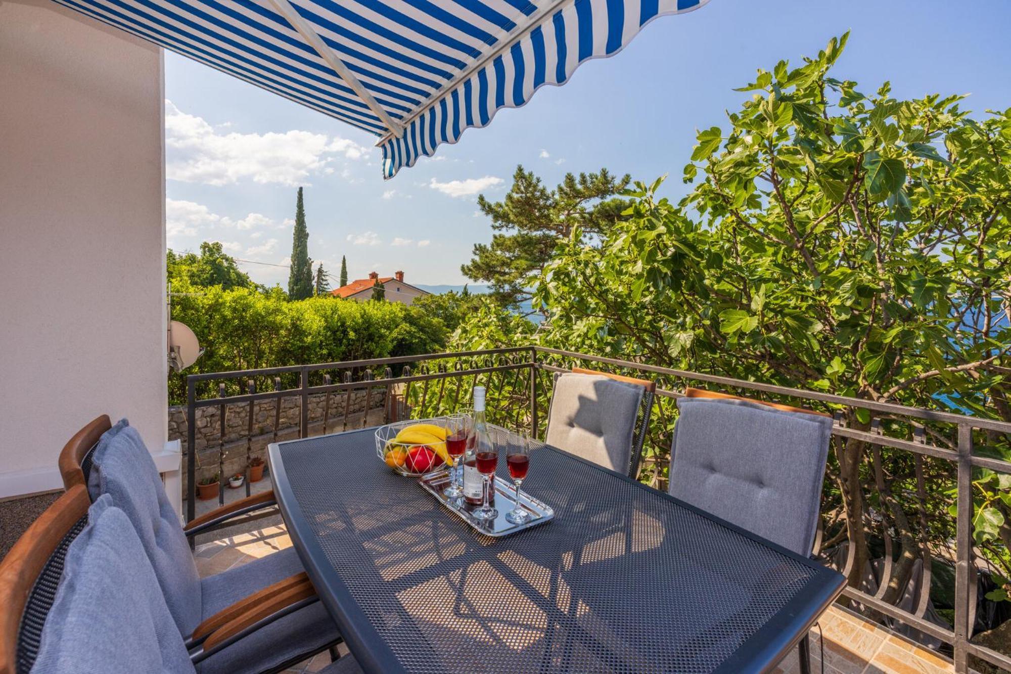 Apartmani Azur Dramalj Exterior photo