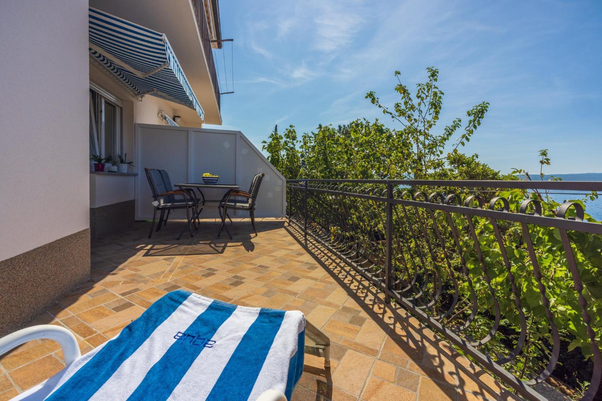 Apartmani Azur Dramalj Exterior photo